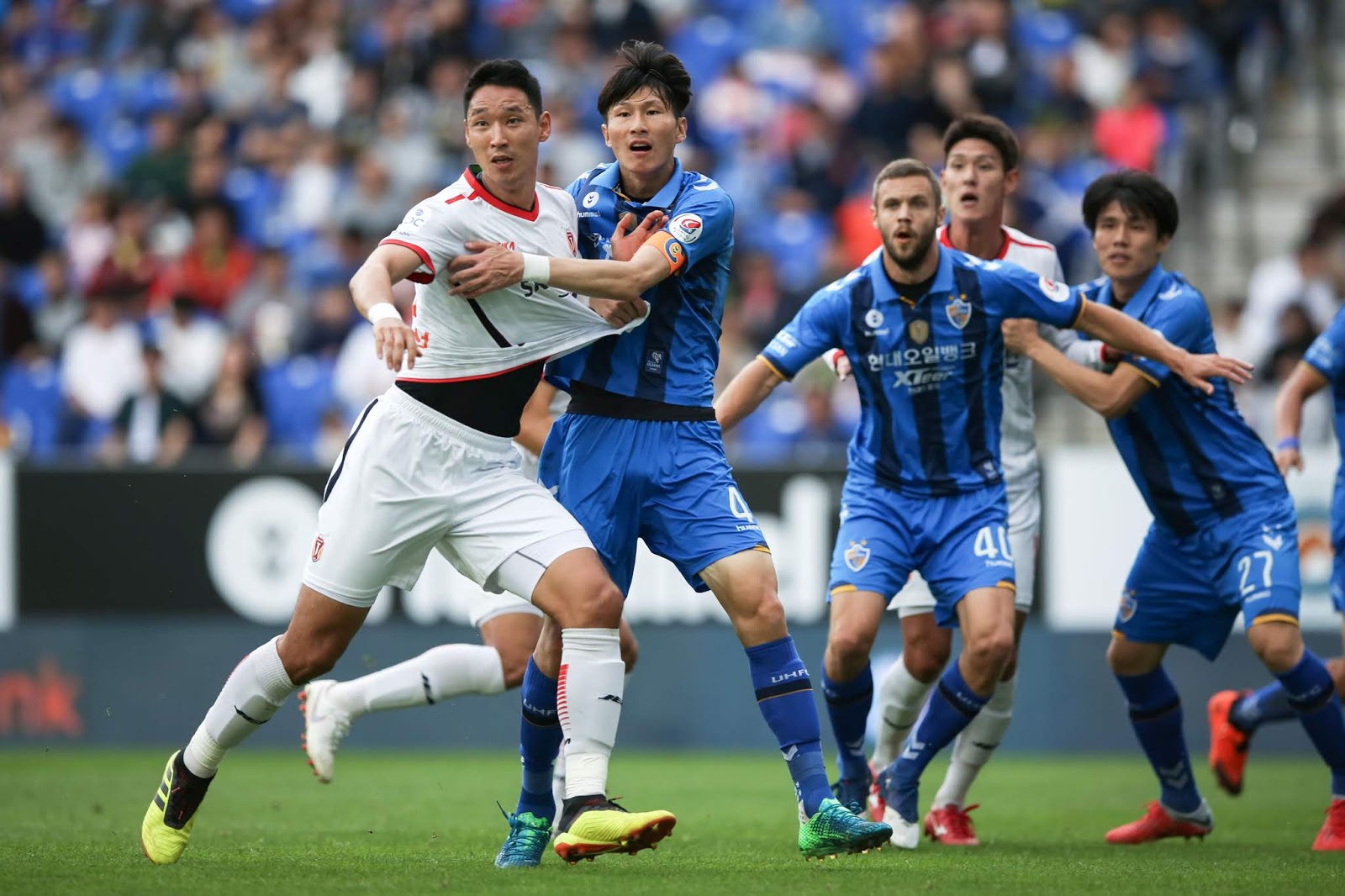 Soi kèo Jeju United vs Ulsan Hyundai