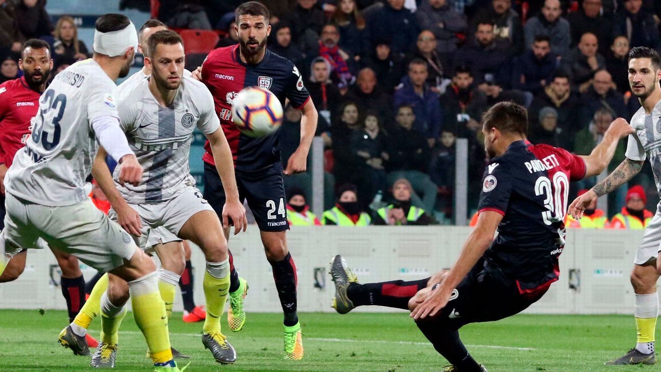 Genoa buộc phải giành 3 điểm trong khi đội khách Cagliari chỉ cần có 1 điểm là đủ để trụ hạng.